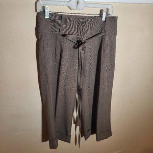 Arden B Dress-up Crop Style Pants with Cuff - Size 2